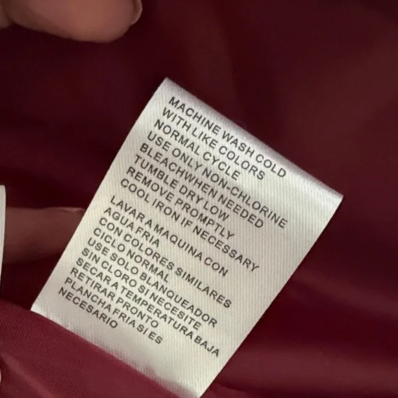 NWT Virginia Tech Quilted Vest in Maroon and Orange XL - Picture 10 of 13